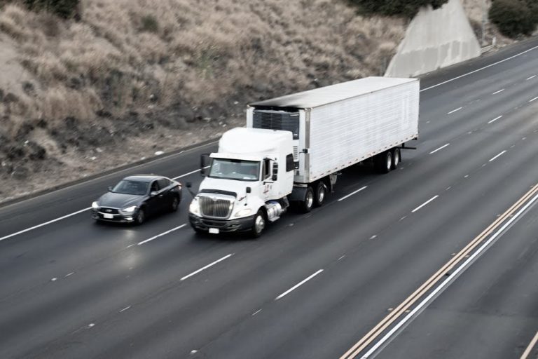 Congress Twp, OH - Two Killed in Semi Collision on I-71