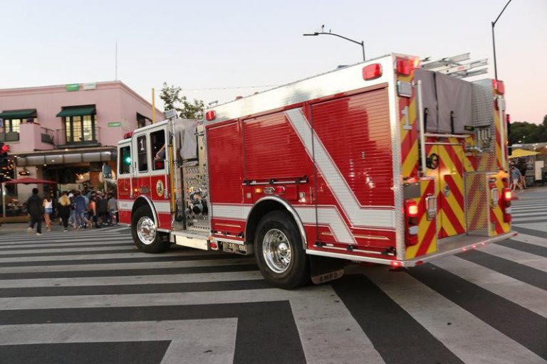 Cleveland, OH - Man Dies, Woman Injured in High-Rise Fire on W 25th St