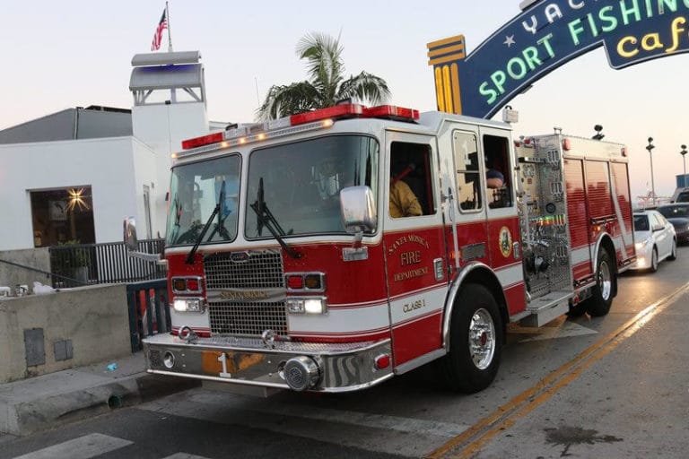 Cleveland, OH - Firefighter Hurt Battling Blaze on Ferris Ave