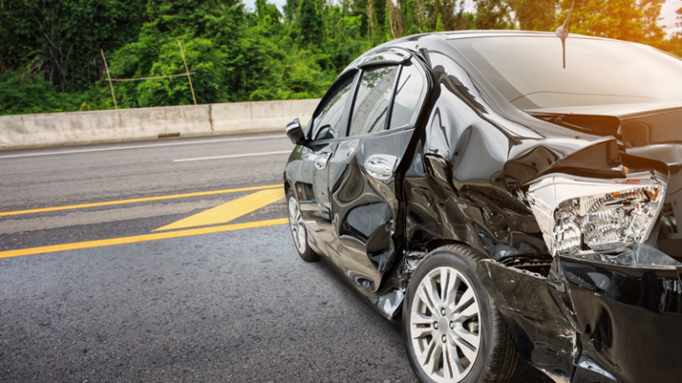 Parma, OH – Injuries Follow Four-Vehicle Wreck on Stanford Ave near Pearl Rd