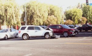 Strongsville, OH – Injuries Reported in Crash at Pearl Rd & Boston Rd