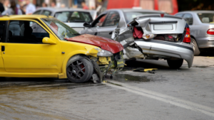 Shaker Heights, OH – One Hurt in Two-Vehicle Crash on Chagrin Blvd