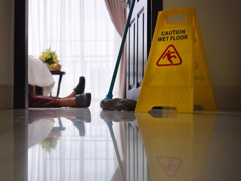 slip and fall injury lawyer Akron, OH