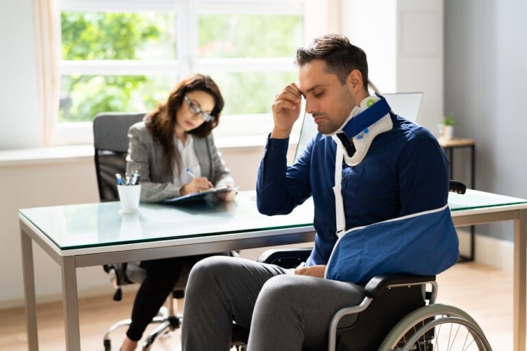 spinal cord injury lawyer Akron, OH
